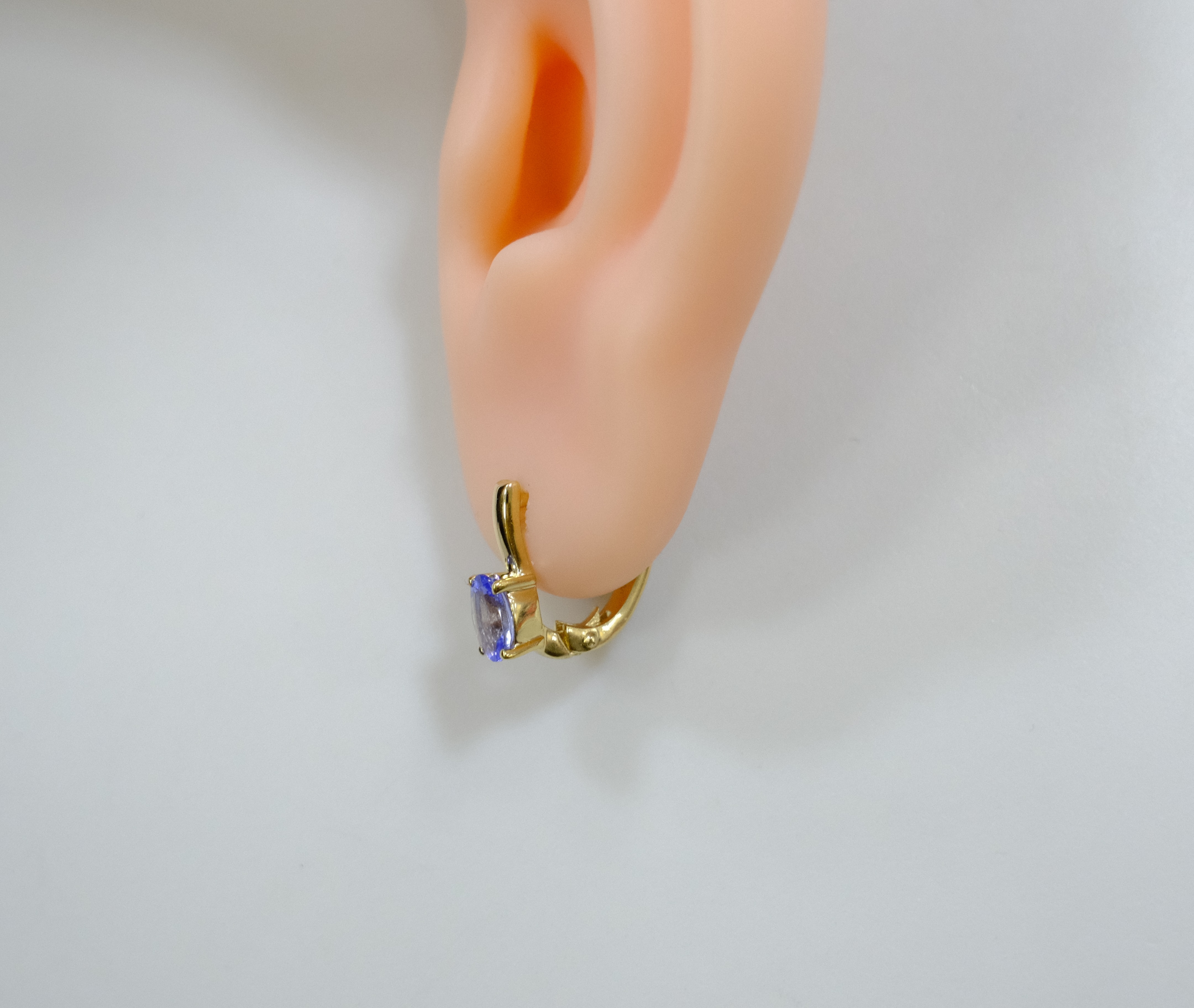 Серебряные серьги с танзанитами